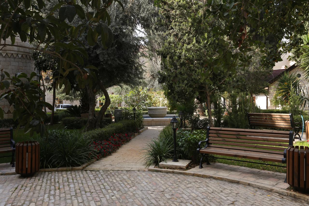 Sergei Palace Hotel Yerusalem Bagian luar foto