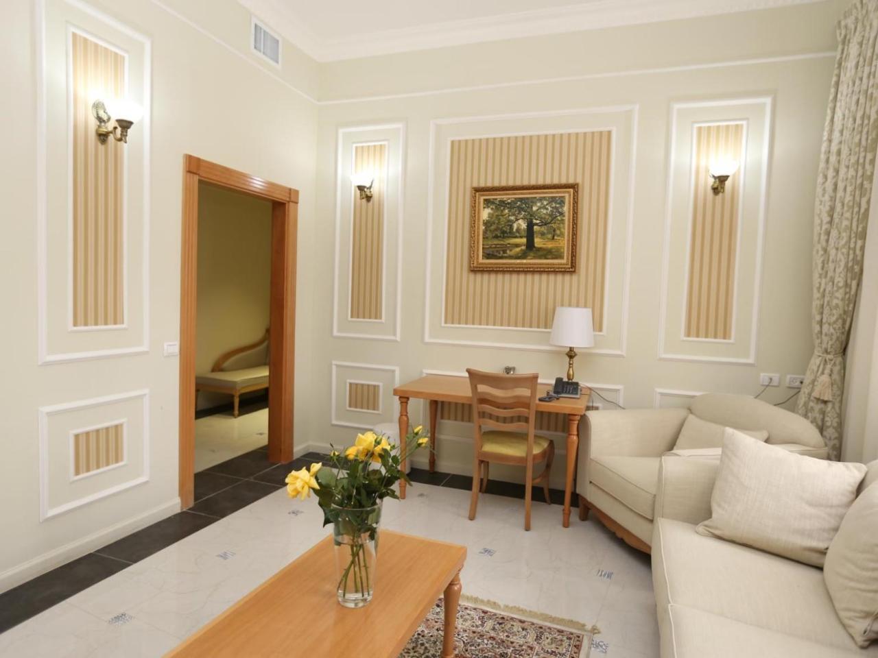 Sergei Palace Hotel Yerusalem Bagian luar foto