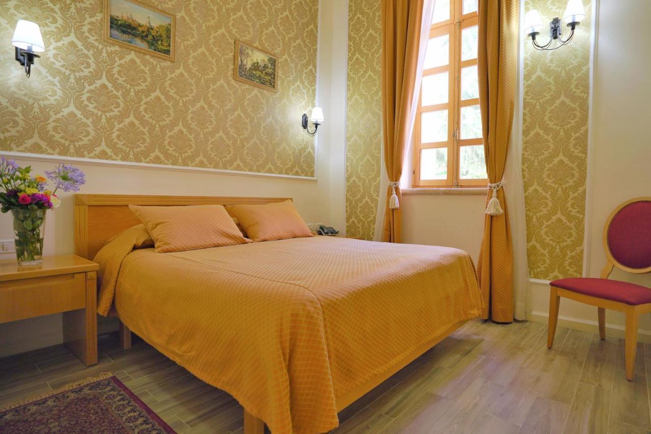 Sergei Palace Hotel Yerusalem Bagian luar foto